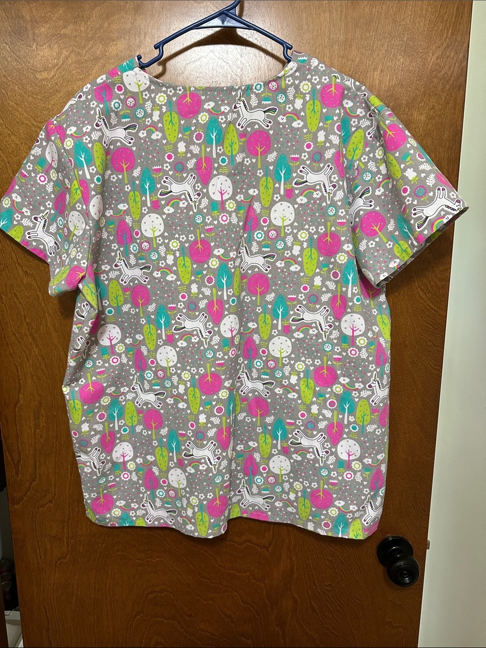 Scrub Top - Picture 3 of 3